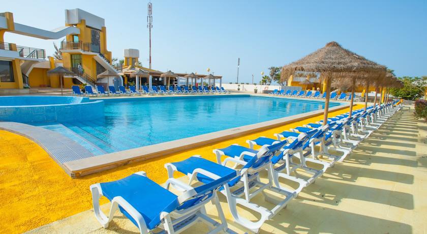 Oasis Praiamar Εξωτερικό φωτογραφία